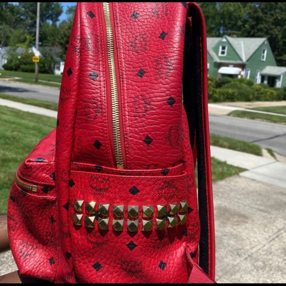 Red MCM Stark Backpack - Picture 4 of 5
